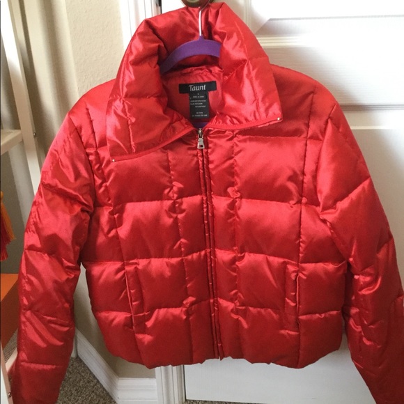 Jackets & Blazers - Red Ladies Puffer Coat “LIKE NEW”